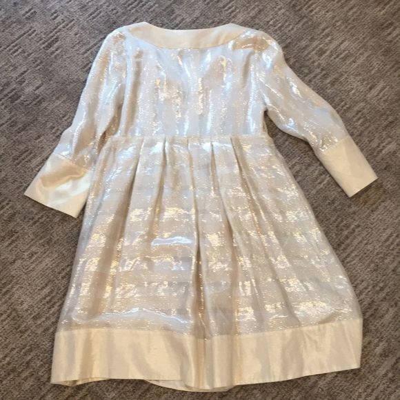 Diane Von Furstenberg Gold Metallic Dress Sz 6 - Picture 5 of 7
